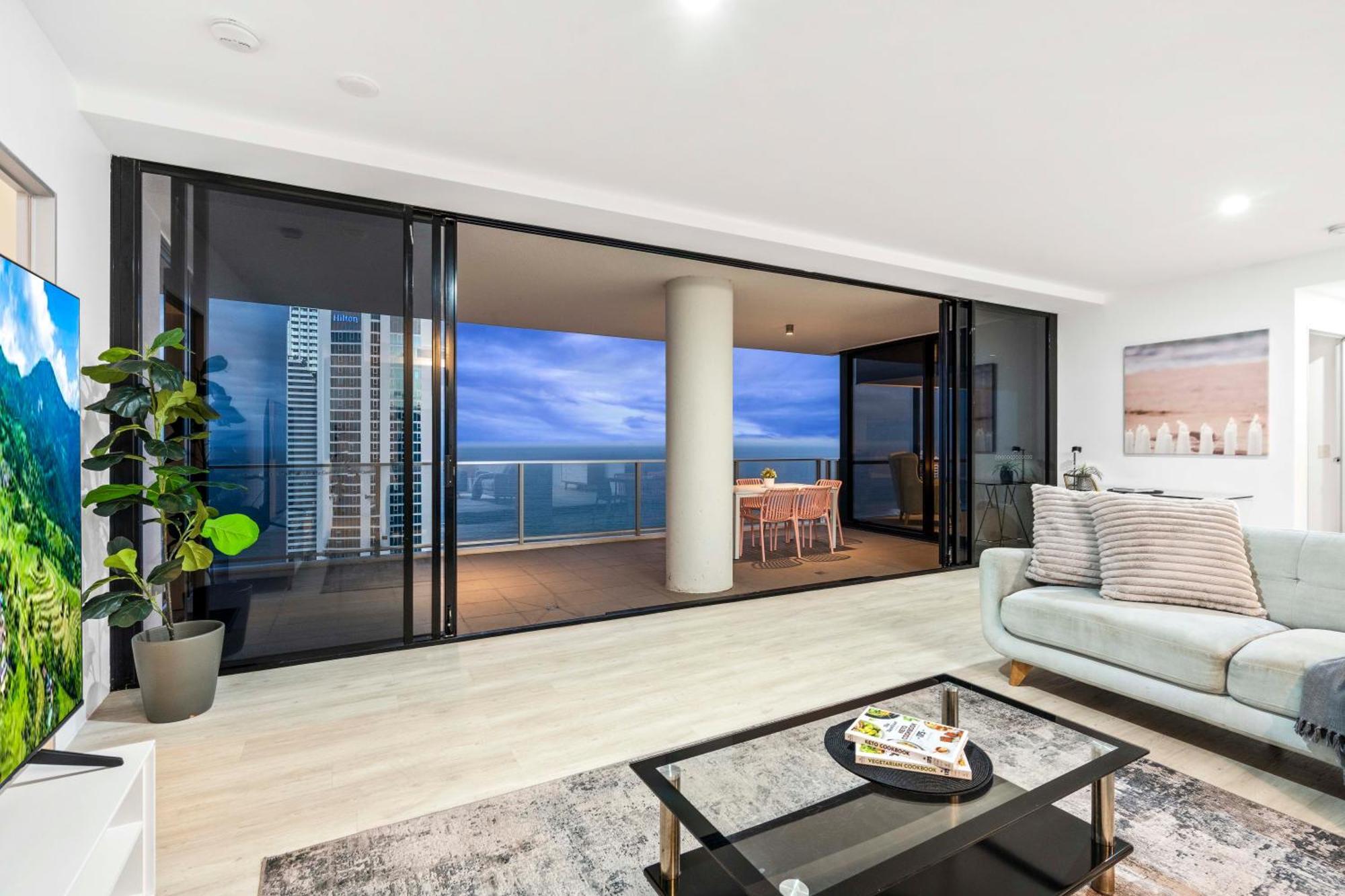 Ocean View Apartments With Balcony - Circle On Cavill - Central Location! - Self Contained & Privately Managed 黄金海岸 外观 照片