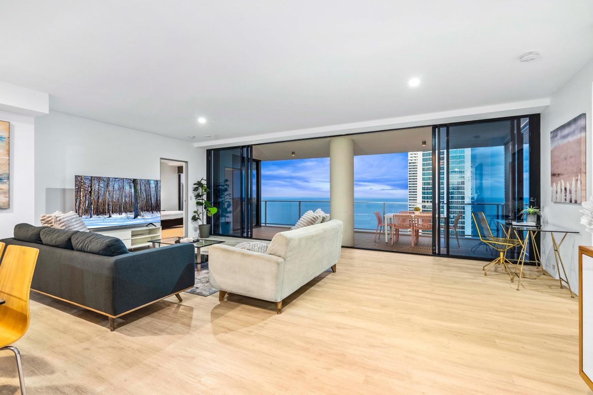 Ocean View Apartments With Balcony - Circle On Cavill - Central Location! - Self Contained & Privately Managed 黄金海岸 外观 照片