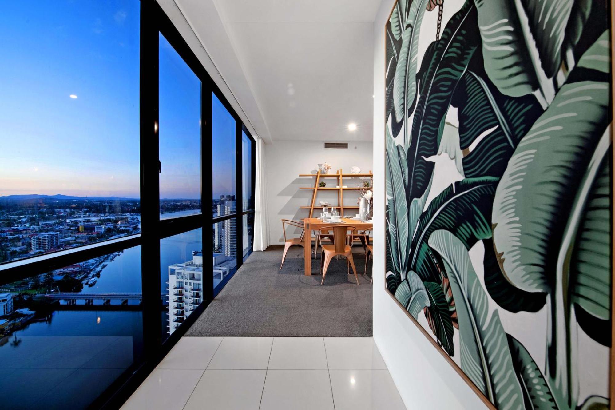 Ocean View Apartments With Balcony - Circle On Cavill - Central Location! - Self Contained & Privately Managed 黄金海岸 外观 照片