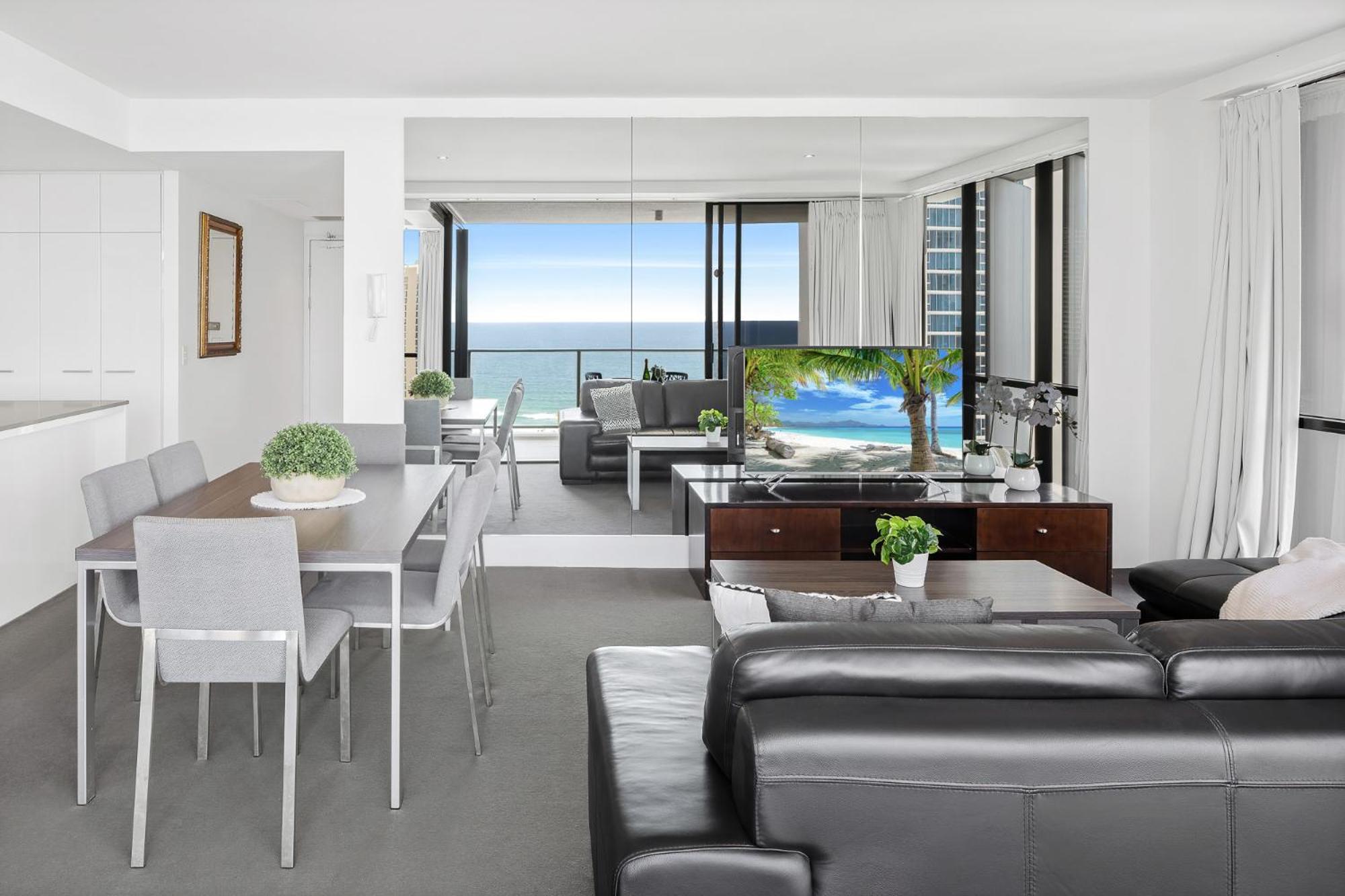 Ocean View Apartments With Balcony - Circle On Cavill - Central Location! - Self Contained & Privately Managed 黄金海岸 外观 照片