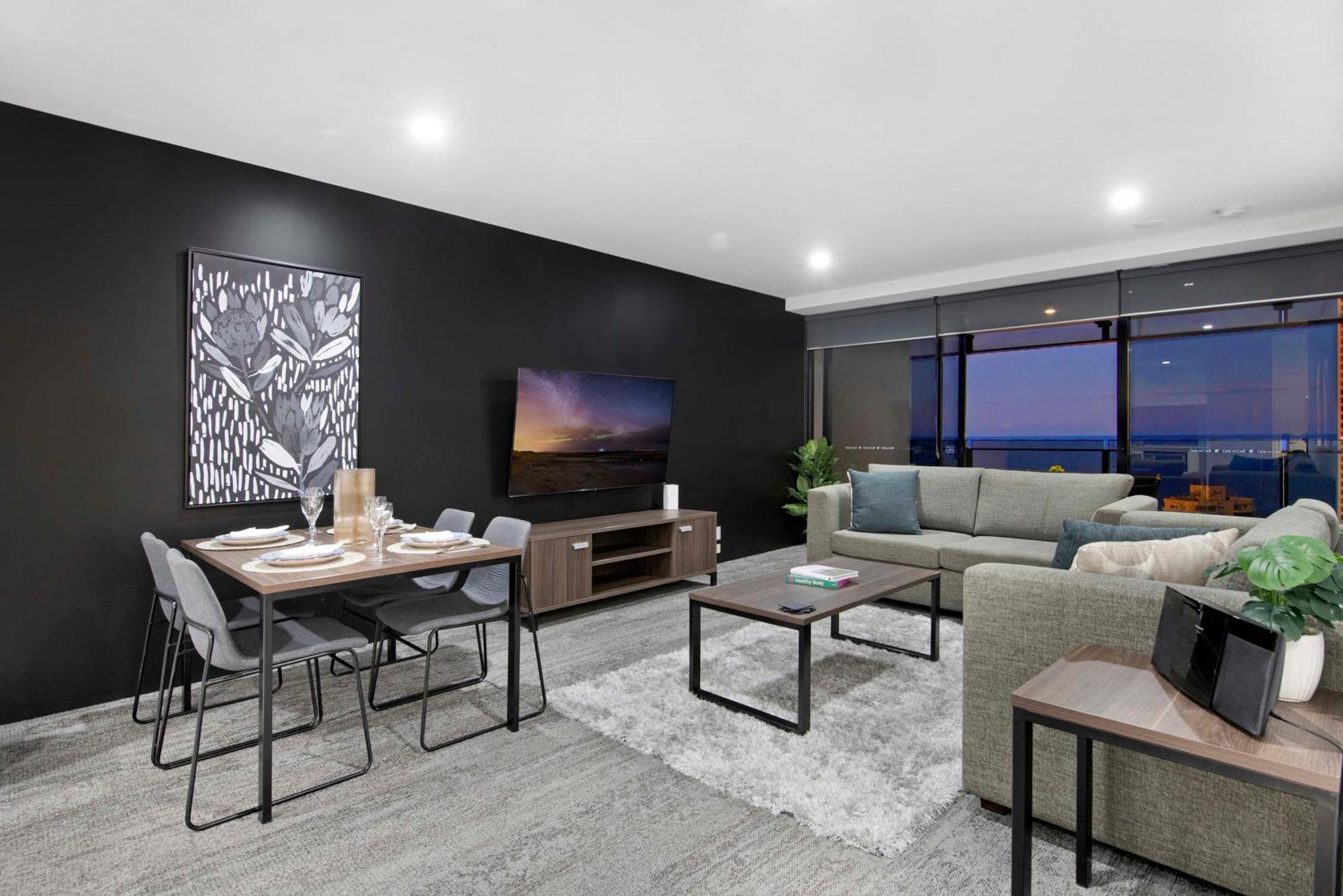 Ocean View Apartments With Balcony - Circle On Cavill - Central Location! - Self Contained & Privately Managed 黄金海岸 外观 照片